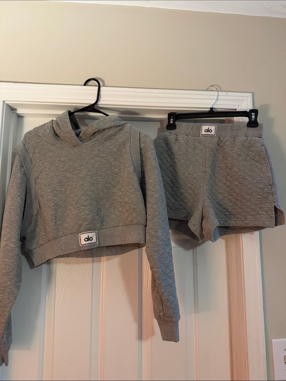 ALO Yoga Women’s Quilted Grey Hoodie & Shorts Set